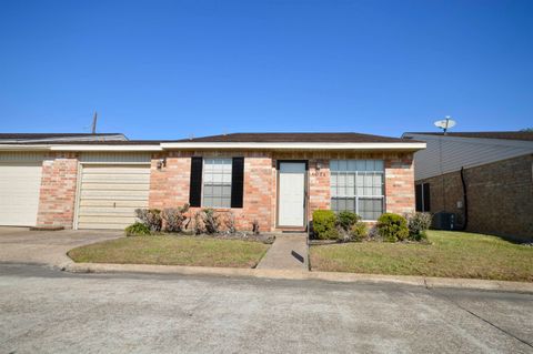 Photo of 1071 Park Meadow Dr., Beaumont, TX 77706 (MLS # 263514)