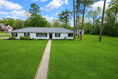 Photo of 4515 Evangeline, Vidor, TX 77662 (MLS # 266270)