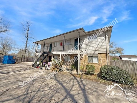 Photo of 401 Pinchback, Beaumont, TX 77707 (MLS # 269917)