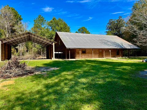 A home in Woodville