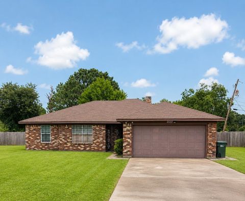 Photo of 2323 Shirley, Port Arthur, TX 77640 (MLS # 269561)