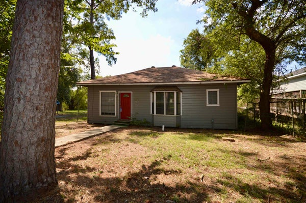 8175 SAN CARLOS ST, BEAUMONT, TX 77708 - Image c20fda71190452f4aa0b573d31fa1886/975768643