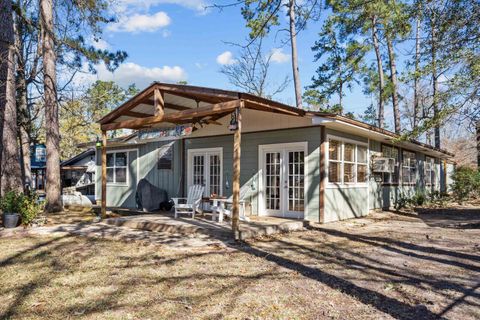 A home in Woodville