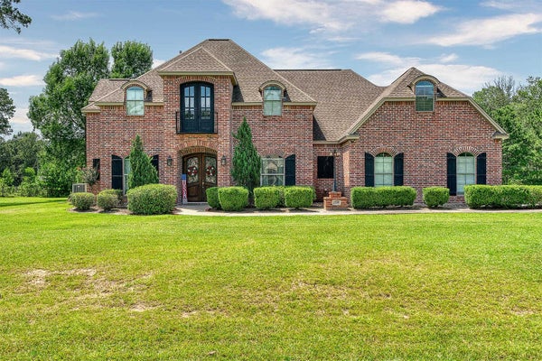 2709 OAK HOLLOW CIR, KOUNTZE, TX 77625 - Image c2bddd38ce5ad4da8717f6526dc1a6c4/924914237