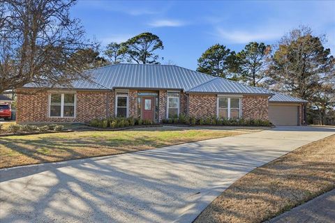 Photo of 4690 Reagan, Beaumont, TX 77706 (MLS # 264949)