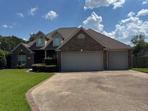 Photo of 125 Glenshire St, Lumberton, TX 77657 (MLS # 263727)