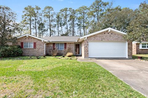 Photo of 4421 Memorial, Orange, TX 77632 (MLS # 265420)