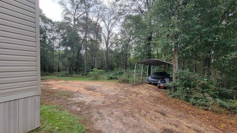 A home in Silsbee