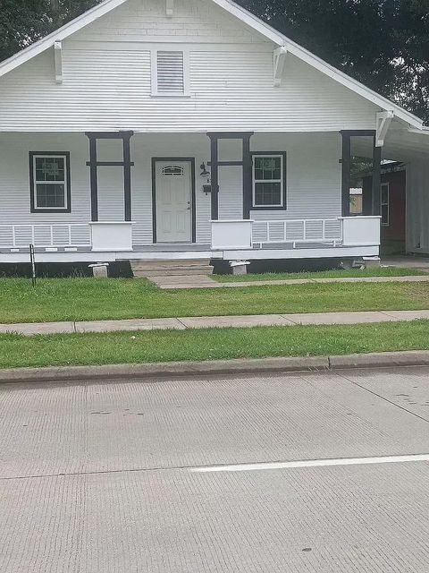 Photo of 875 Washington Blvd, Beaumont, TX 77705 (MLS # 265119)