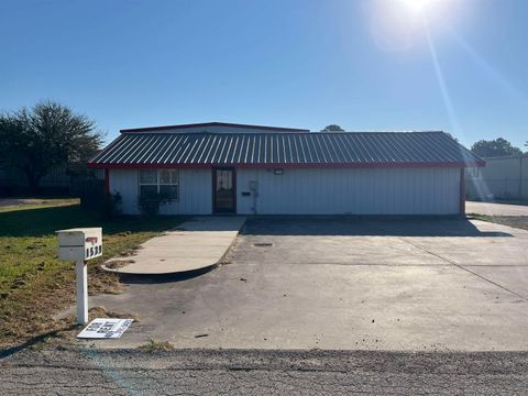 Photo of 1539 EAST LN., Beaumont, TX 77713 (MLS # 262364)