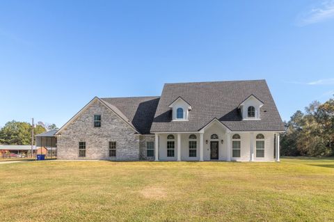 A home in Lumberton