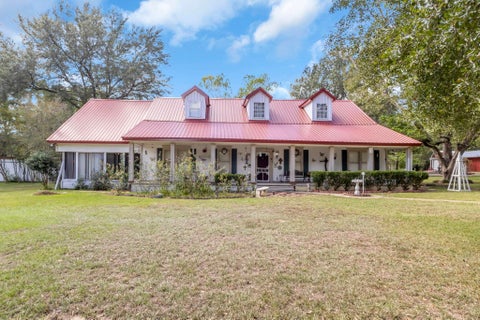 Photo of 2641 US Hwy 69, Doucette, TX 75942 (MLS # 271779)
