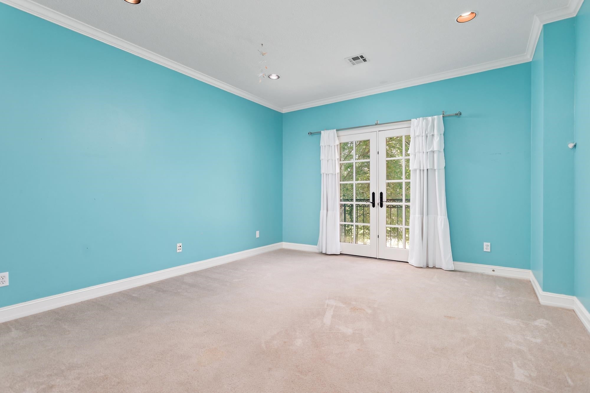 5035 Oakmont Dr, Beaumont, TX, 77706, USA, 5 Bedrooms Bedrooms, ,5 BathroomsBathrooms,Residential,Active,5035 Oakmont Dr,268443