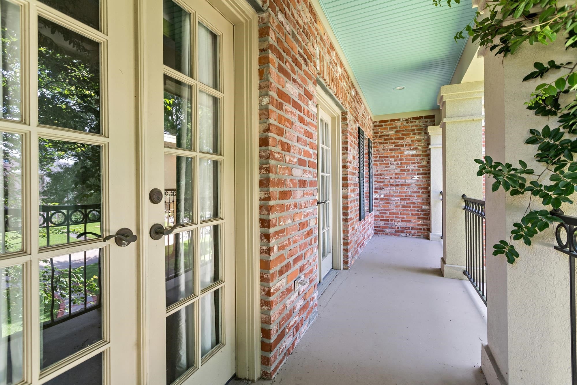 5035 Oakmont Dr, Beaumont, TX, 77706, USA, 5 Bedrooms Bedrooms, ,5 BathroomsBathrooms,Residential,Active,5035 Oakmont Dr,268443