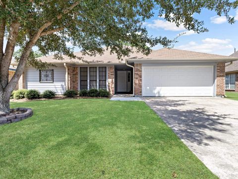 1169 Westmeadow Dr, Beaumont, TX 77706 - #: 241271