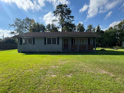 Photo of 550 Lyndale, Vidor, TX 77662 (MLS # 271749)