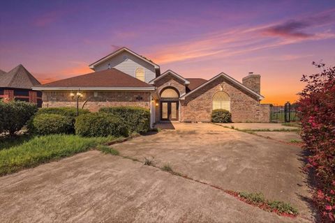 Photo of 1307 S 24 1/2 St, Nederland, TX 77627 (MLS # 266341)
