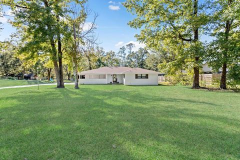 A home in Rose Hill Acres