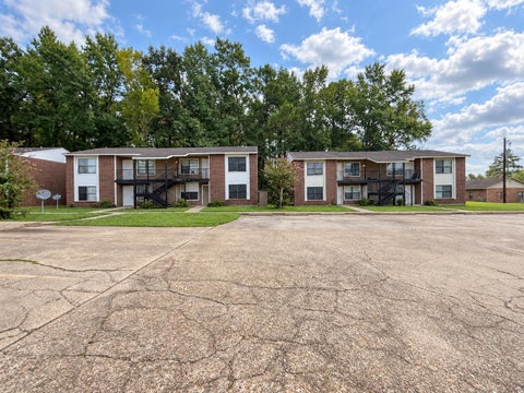 Photo of 1410 S Elizabeth Dr, Kirbyville, TX 75956 (MLS # 271732)