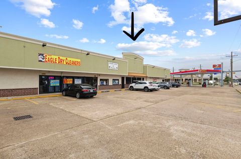 Photo of 1004 N 16th Street, Orange, TX 77632 (MLS # 263764)