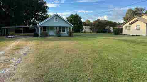Photo of 7143 TERRELL ST., Groves, TX 77619 (MLS # 269945)