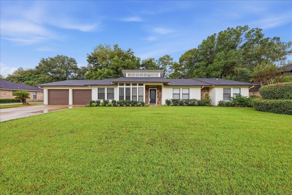 4725 BOLIVAR ST, BEAUMONT, TX 77707 - Image cdd0f6925634e5b01fb5cdea9757eb5e/1299418206