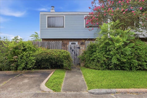 Photo of 5910 Fairmeadow, Beaumont, TX 77707 (MLS # 270629)