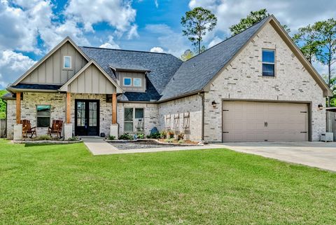 Photo of 12110 Woodland Dr, Beaumont, TX 77705 (MLS # 266067)