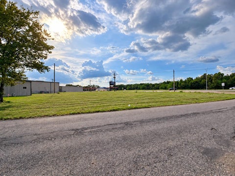 Photo of 3140 Texas Ave, Bridge City, TX 77611 (MLS # 271170)