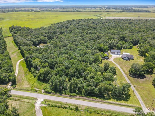 9970 WINZER RD, BEAUMONT, TX 77705 - Image d3dfbbec2db52b9d151b84003f7cc96c/297662118