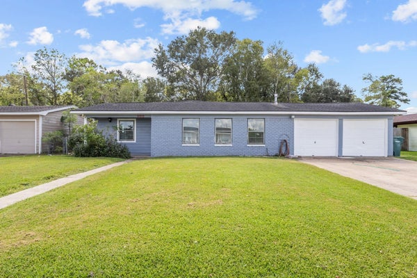 8515 FRAZIER DR, BEAUMONT, TX 77707 - Image d52e3c35c9c82e30a24825cdb5cd8bdf/2309234872