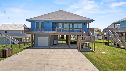 A home in Crystal Beach