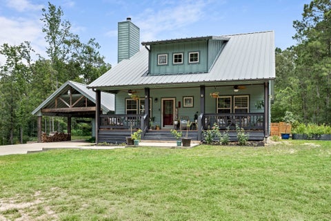 Photo of 320 Idlewood Ct, Brookeland, TX 75931 (MLS # 268565)
