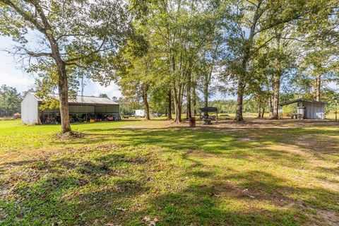 A home in Buna