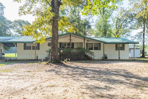 A home in Buna