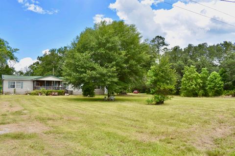 Photo of 325 Goss Rd, Orange, TX 77630 (MLS # 264214)