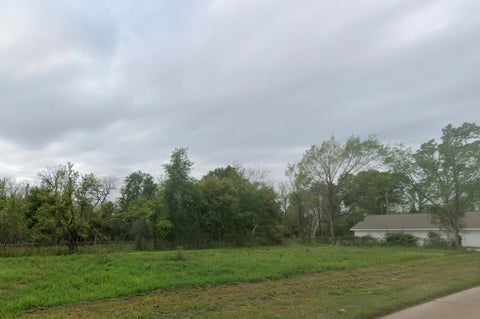 Photo of 911 Western Ave., West Orange, TX 77630 (MLS # 271511)