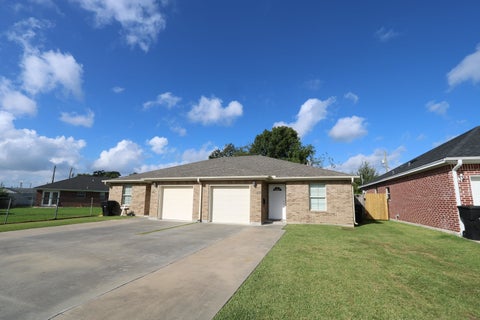 Photo of 123 Gage Ave., Nederland, TX 77627 (MLS # 271492)