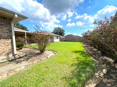 A home in Port Neches