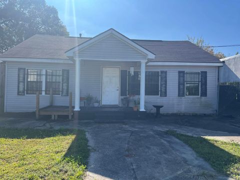 Photo of 1811 Houston Ave., Orange, TX 77630 (MLS # 264312)