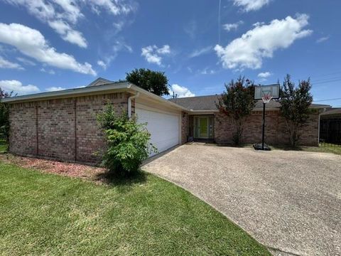 Property photo of 1026 Meadowland Dr., Beaumont, TX 77706