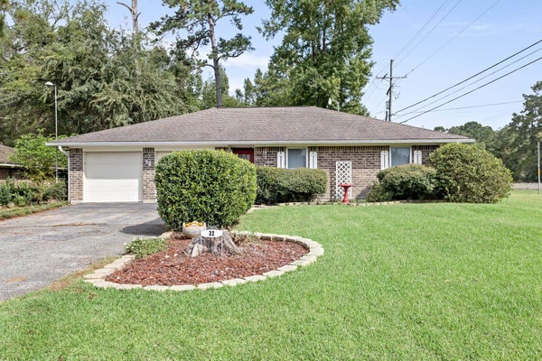 32 GREENHILL DR, LUMBERTON, TX 77657 - Image dd9ad0ca655bd4b7af70e6cb01d87592/2144569376