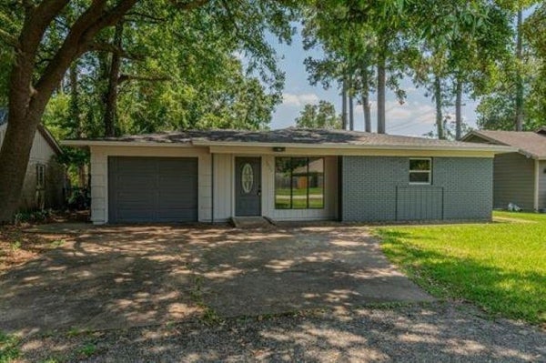 3825 BUCKINGHAM ROW, BEAUMONT, TX 77706 - Image e03e49612cd5ad5e98ed6d82c62ac164/499094305