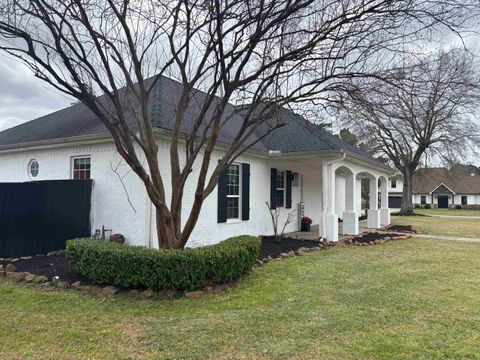 Photo of 1835 Langham Forest Blvd, Orange, TX 77630 (MLS # 265924)