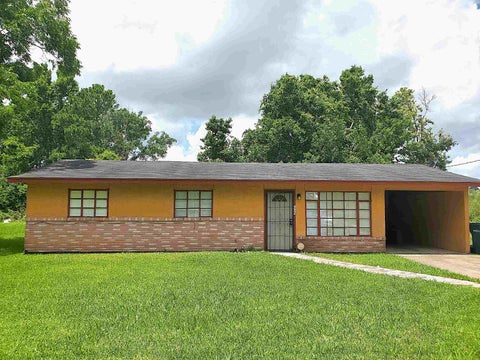 Photo of 7725 Helbig Rd, Beaumont, TX 77708 (MLS # 268285)