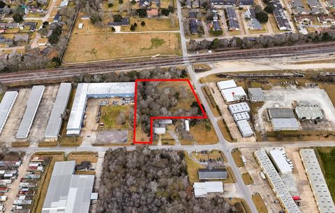 Photo of 620 Langham, Beaumont, TX 77707 (MLS # 265369)