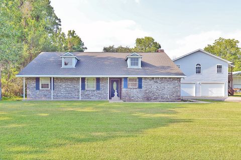 A home in Bridge City