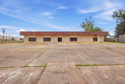 Photo of 307 Border Street, Orange, TX 77630 (MLS # 271078)