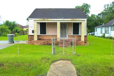 Photo of 4150 Pradice, Beaumont, TX 77705 (MLS # 270461)