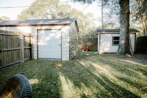 A home in Buna